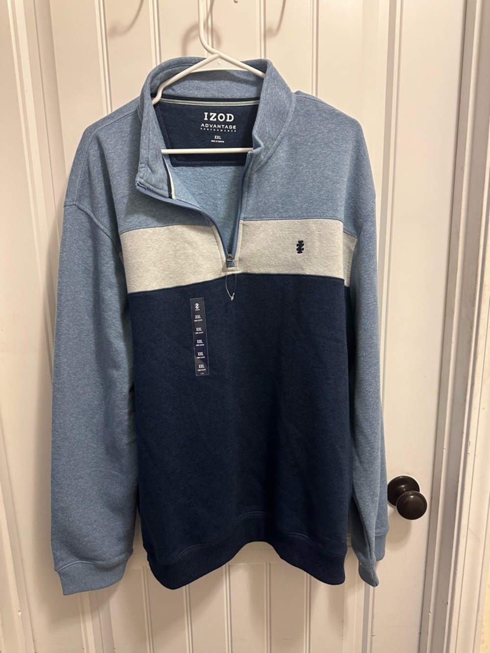 NWT Izod Light Blue and Navy Colorblock Half-Zip Men's Sweater